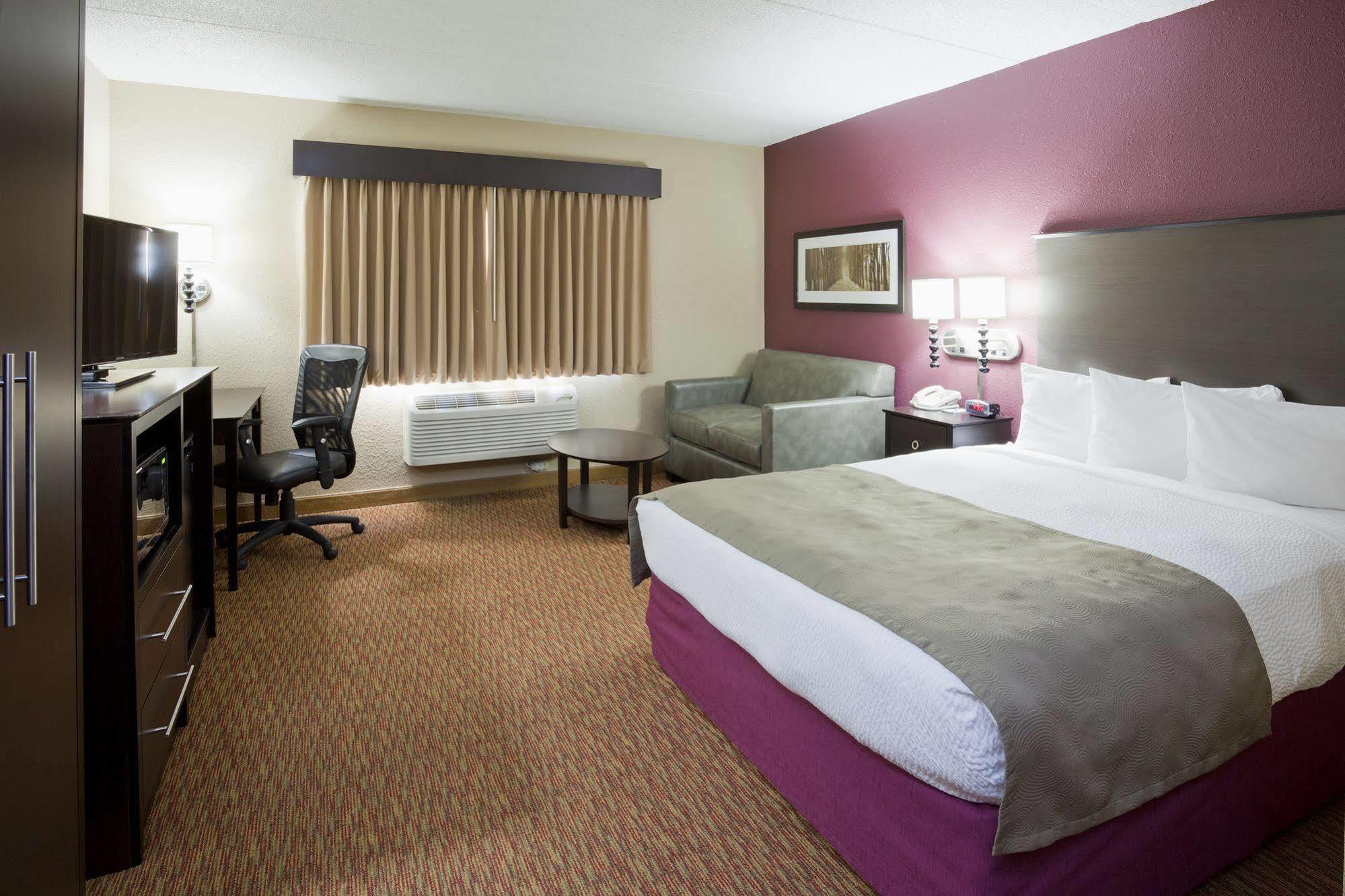 Americinn By Wyndham Osceola Экстерьер фото